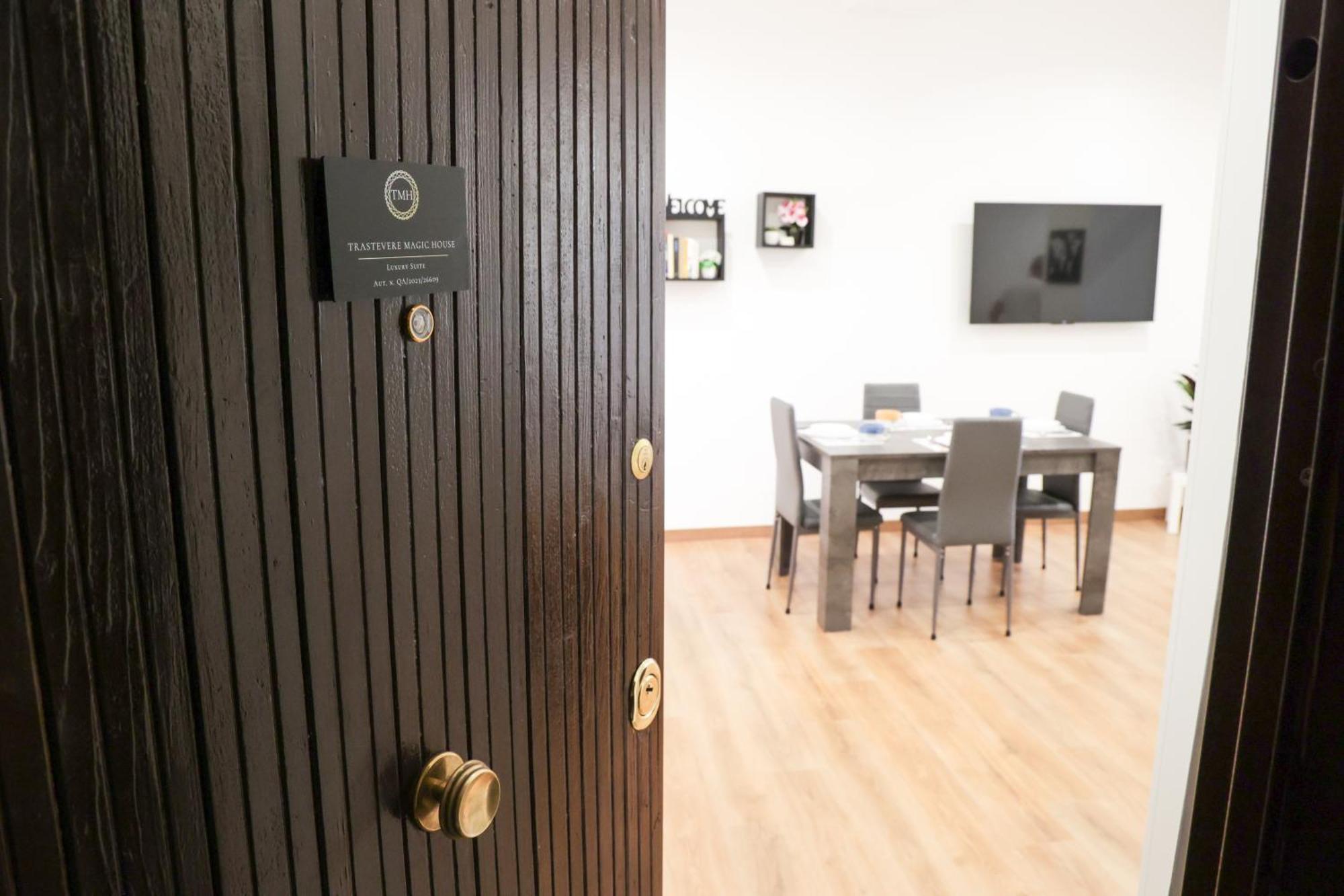 Trastevere Magic House Luxury Appartamento *